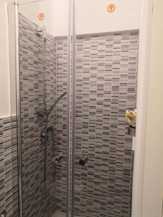 B&B Al Molo Genua Exteriör bild